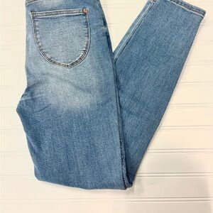 Judy Blue Classic Blue Ankle Jeans